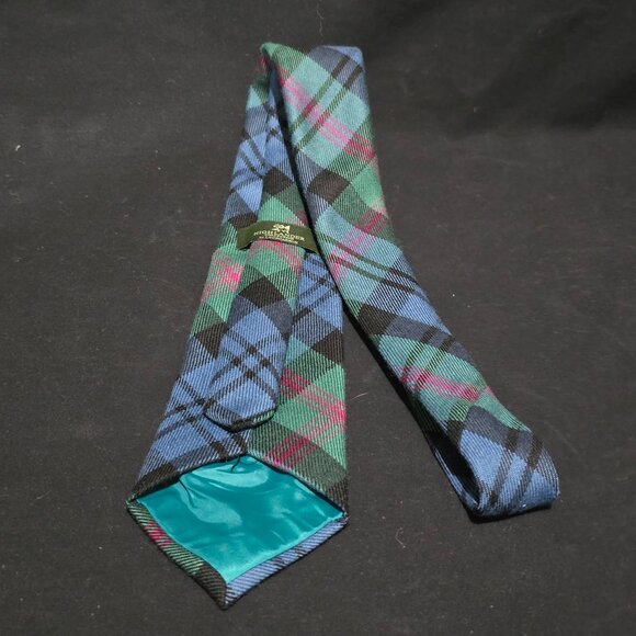 LOCHCARRON Highlander Collection Scotland Lambswool Necktie Blue Green Red 57" - Picture 3 of 5